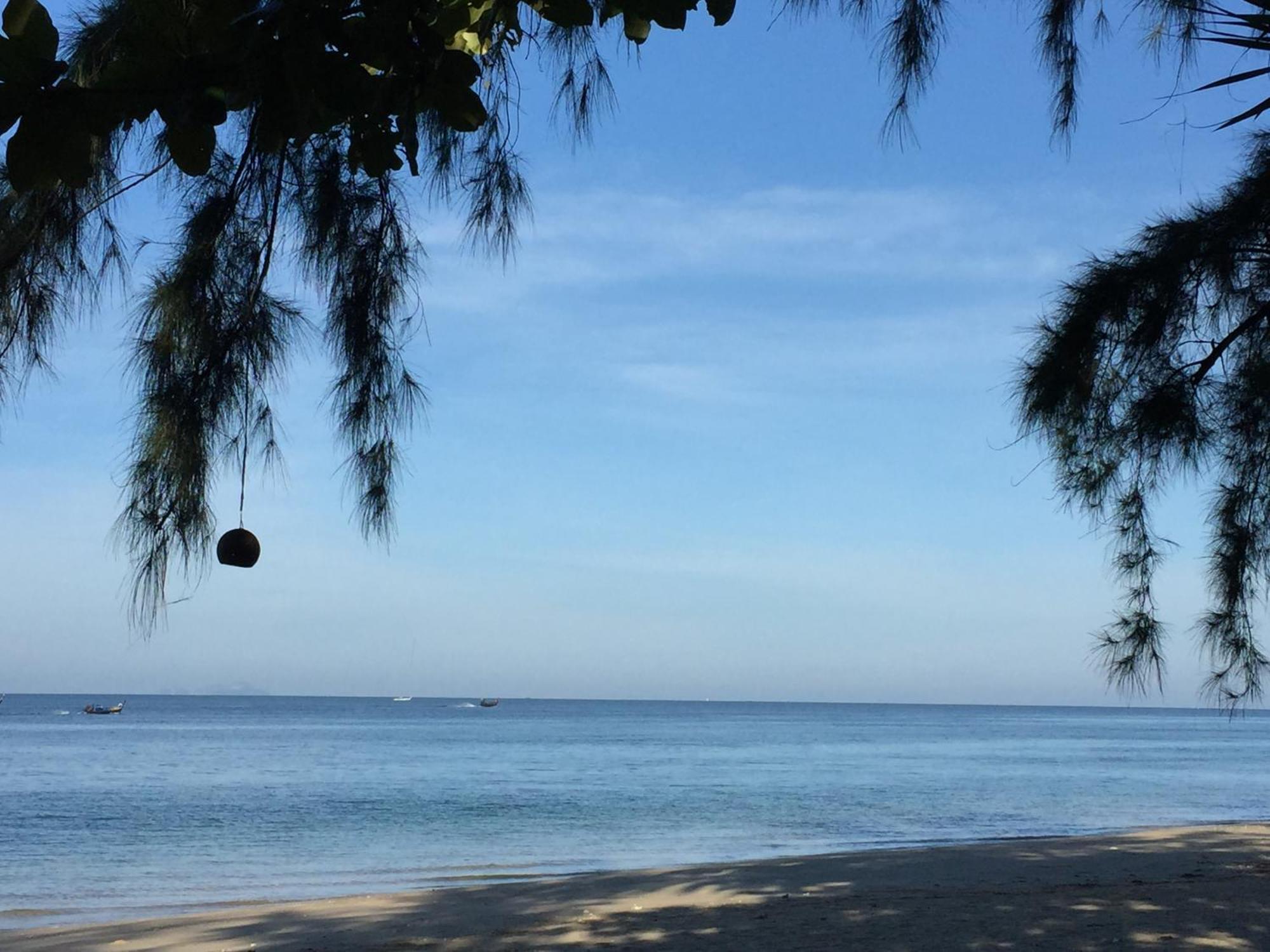 Cocobar&Bungalow'Kohjum Hotel Koh Jum Bagian luar foto