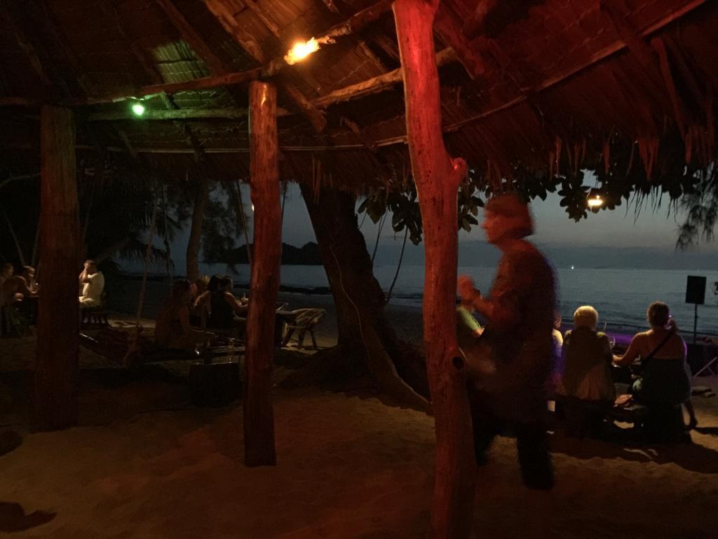 Cocobar&Bungalow'Kohjum Hotel Koh Jum Bagian luar foto
