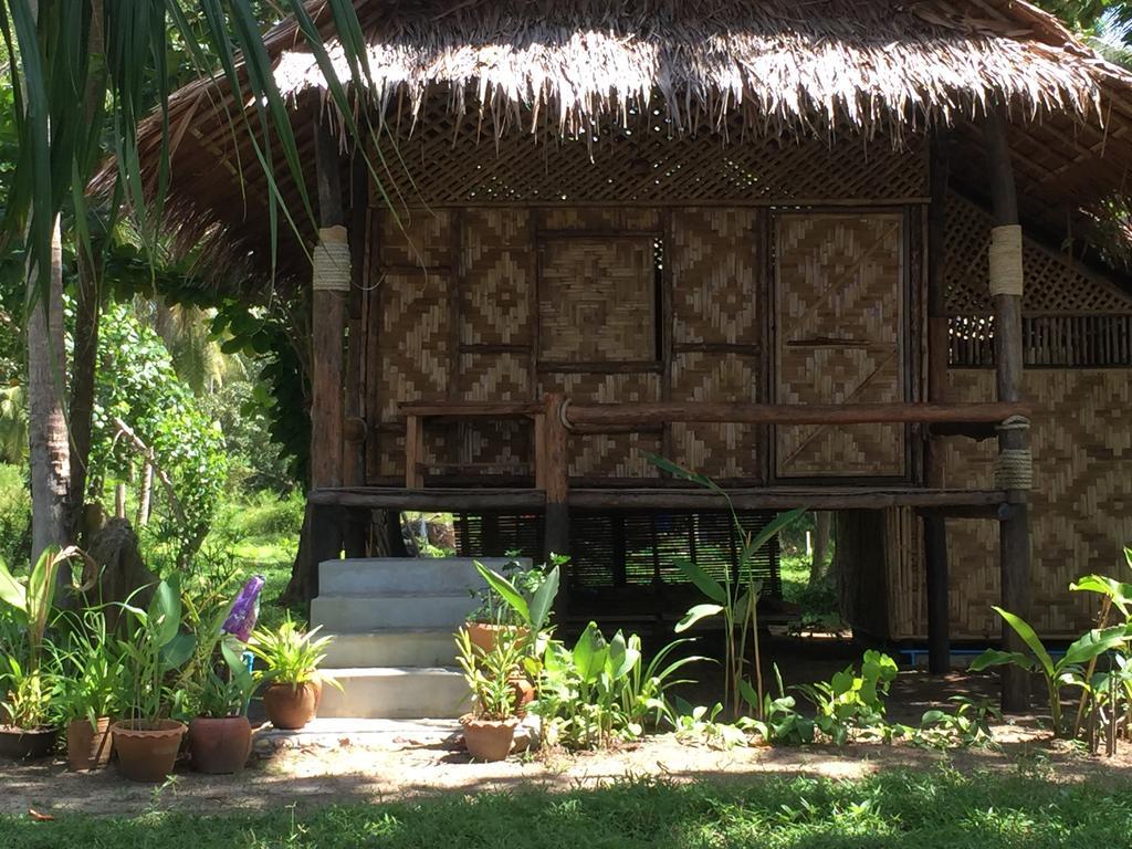 Cocobar&Bungalow'Kohjum Hotel Koh Jum Bagian luar foto