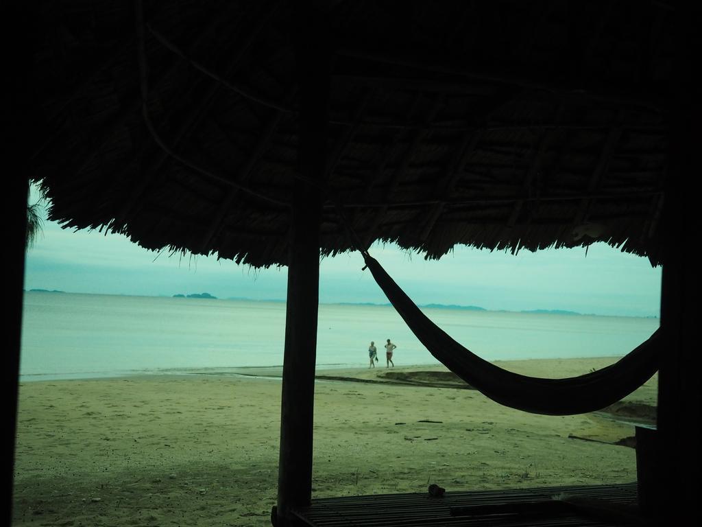 Cocobar&Bungalow'Kohjum Hotel Koh Jum Bagian luar foto