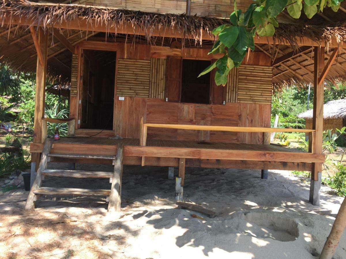 Cocobar&Bungalow'Kohjum Hotel Koh Jum Bagian luar foto