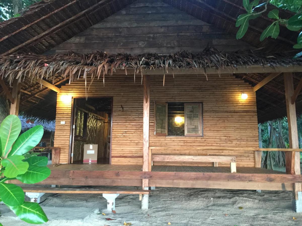 Cocobar&Bungalow'Kohjum Hotel Koh Jum Bagian luar foto