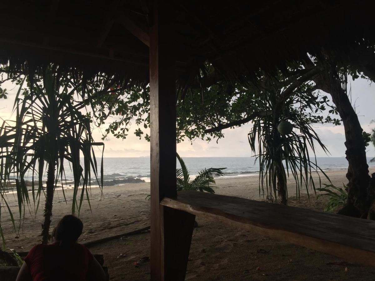 Cocobar&Bungalow'Kohjum Hotel Koh Jum Bagian luar foto